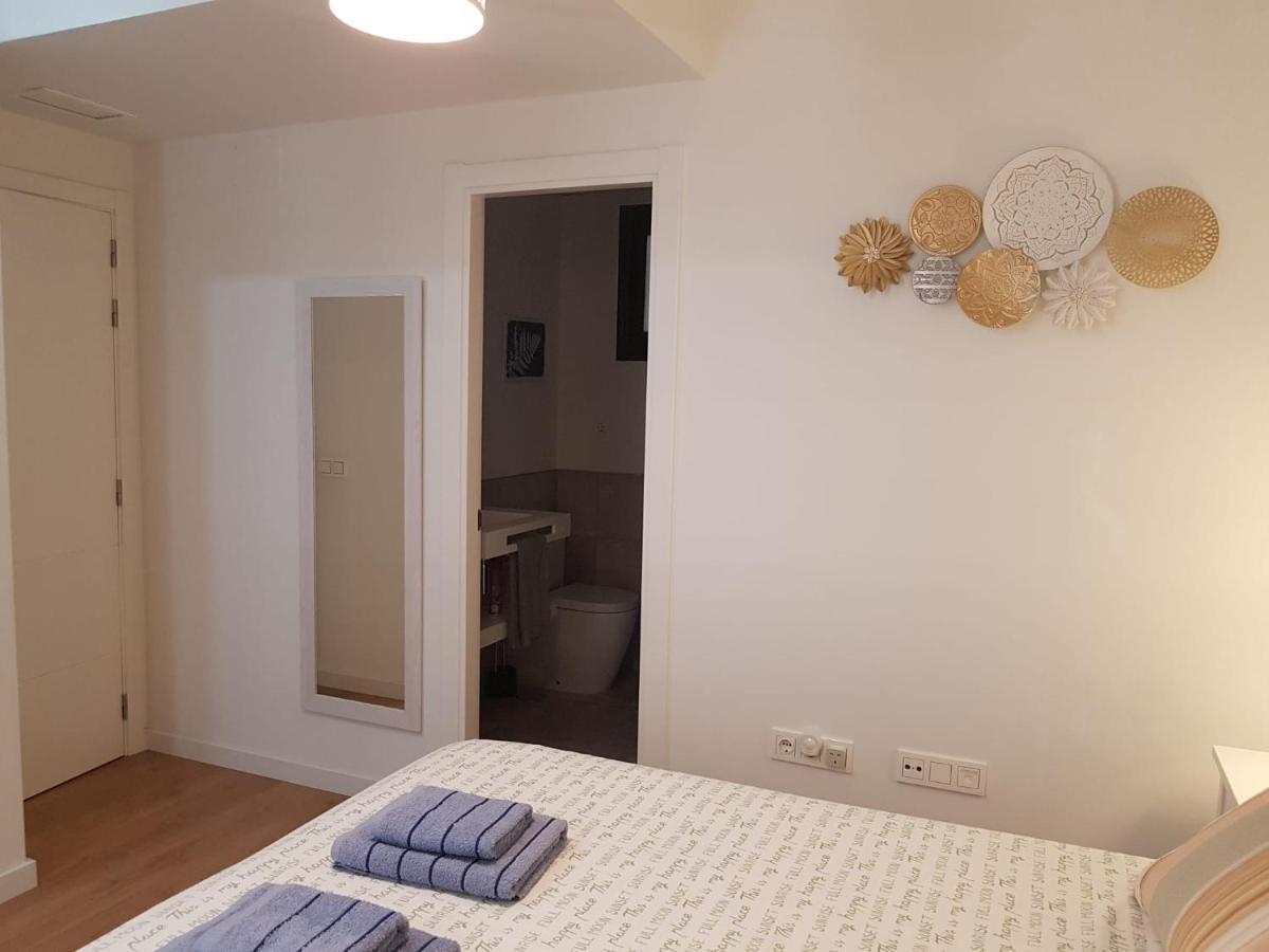 Apartment Plaza Del Teatro Parking Free Malaga