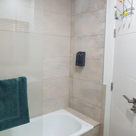 Apartamento Plaza Del Teatro Parking Free Málaga Exterior foto